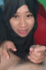 Video Viral Hijaber Cantik Jago Banget Udah Keluar Masih di Jilat Terus